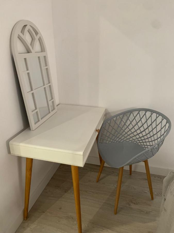 Apartamento—Centro Parking Gratis Grupos Malaga Luaran gambar