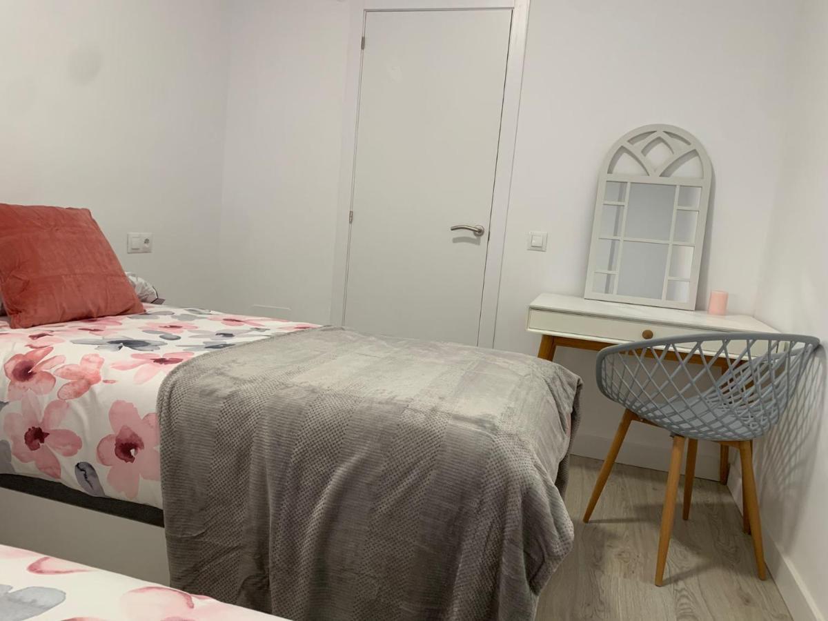 Apartamento—Centro Parking Gratis Grupos Malaga Luaran gambar