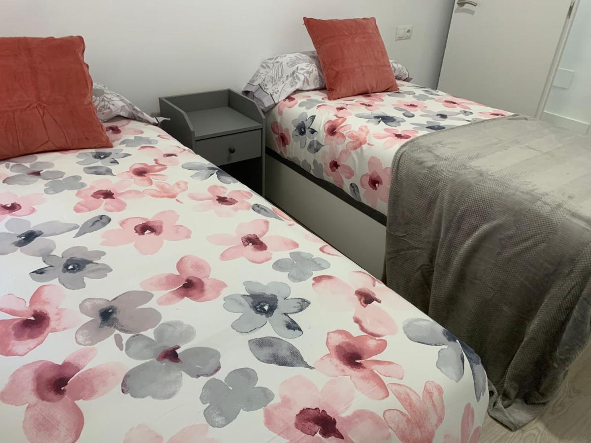 Apartamento—Centro Parking Gratis Grupos Malaga Luaran gambar