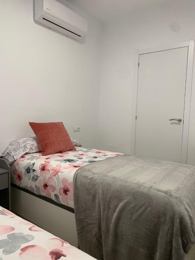 Apartamento—Centro Parking Gratis Grupos Malaga Luaran gambar