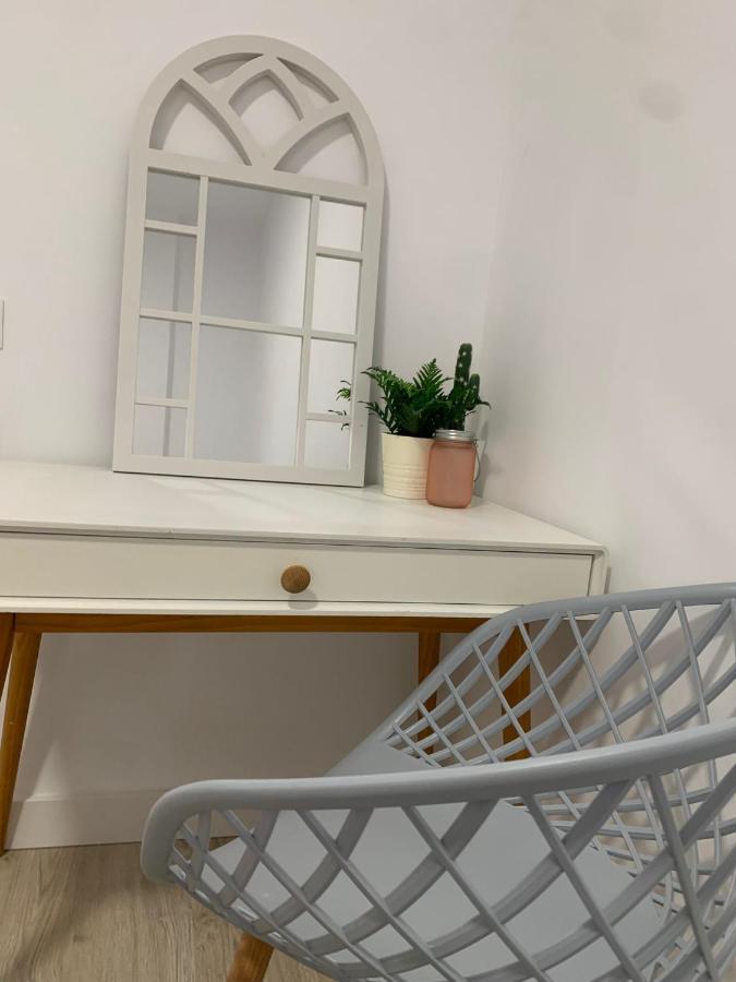 Apartamento—Centro Parking Gratis Grupos Malaga Luaran gambar