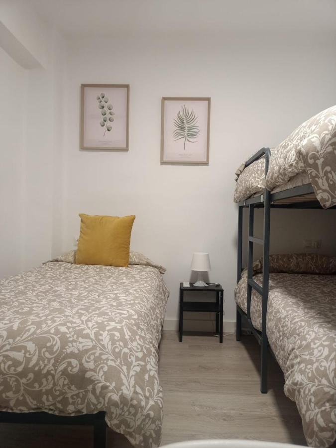 Apartamento—Centro Parking Gratis Grupos Malaga Luaran gambar